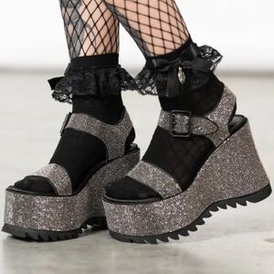 Killstar 🖤 Black Sparkle ✨ Night Queen 👩🏼‍🎤Platform Sandals 👡 ✨